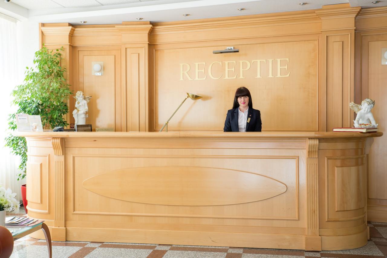 Hotel Nemira Slănic-Moldova Exteriör bild